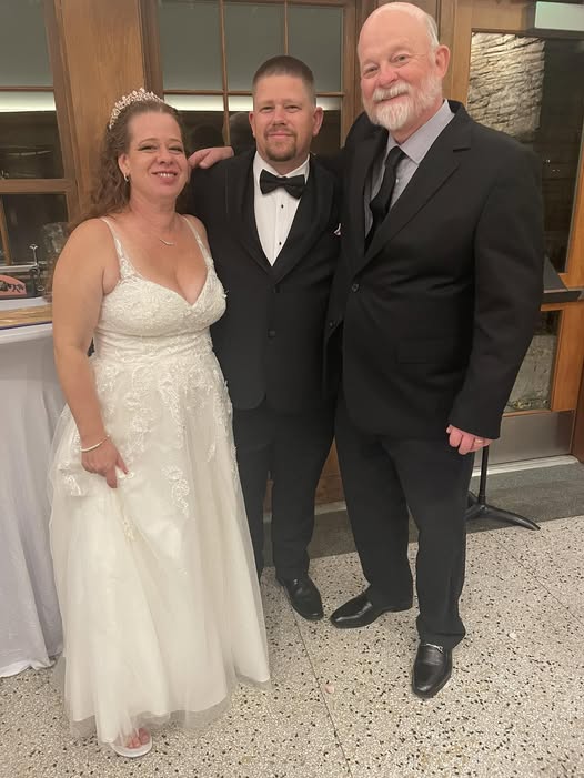 WEDDING: Mike and&nbsp;Melissa